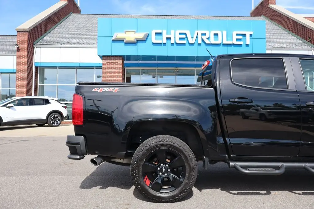 2019 Chevrolet Colorado LT photo 34