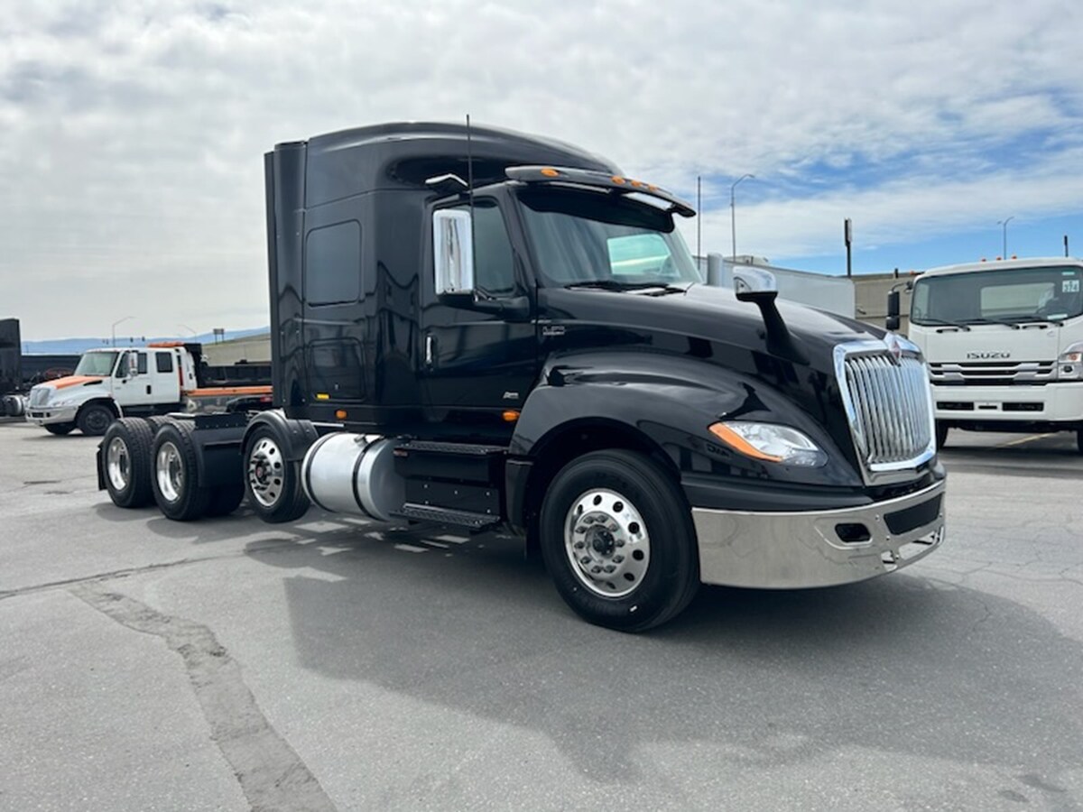2024 International LT in Spokane, WA — photo 5
