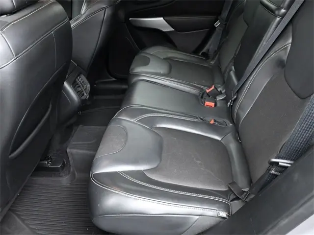 2018 Jeep Cherokee Latitude photo 23