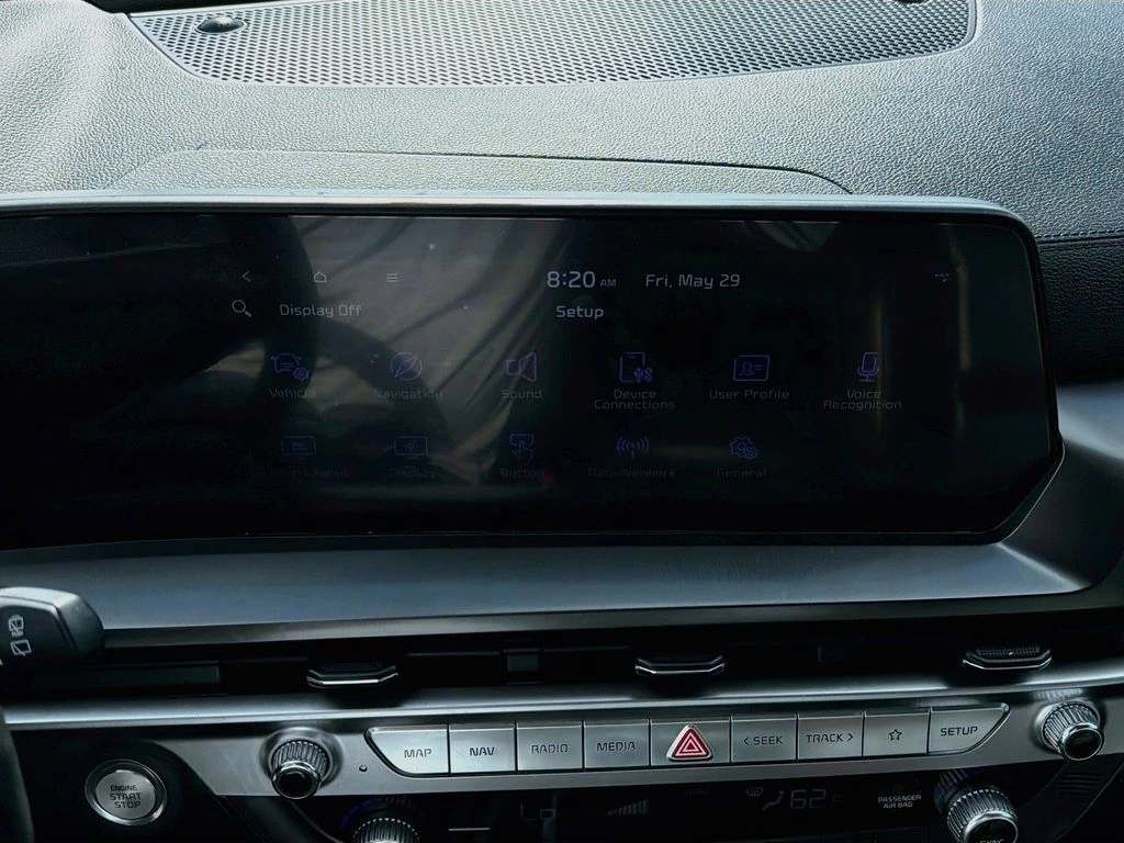 2024 Kia Telluride S - Photo 28