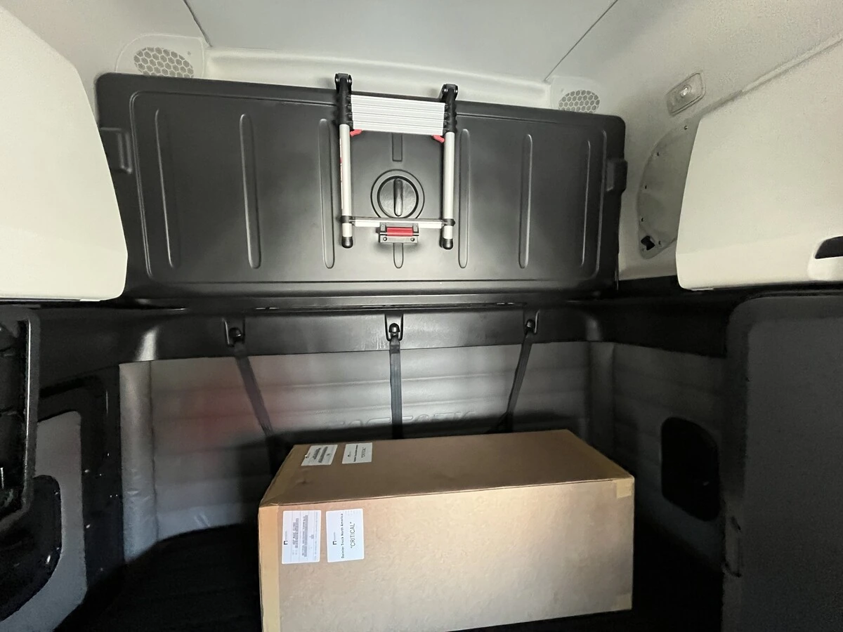 2021 Freightliner Cascadia - image 34