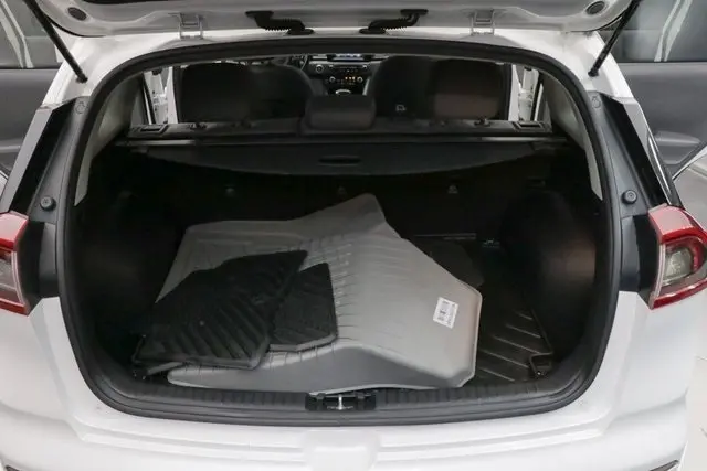 2019 Kia Niro EX Touring S photo 18