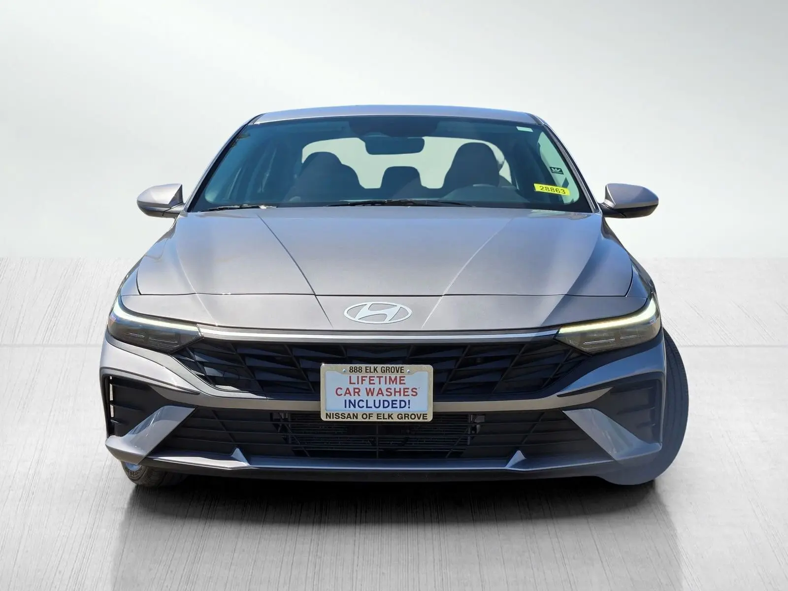 2025 Hyundai Elantra Hybrid Blue photo 2