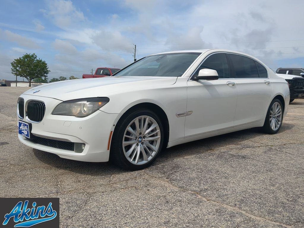 2011 BMW 7 Series 750i - Photo 6