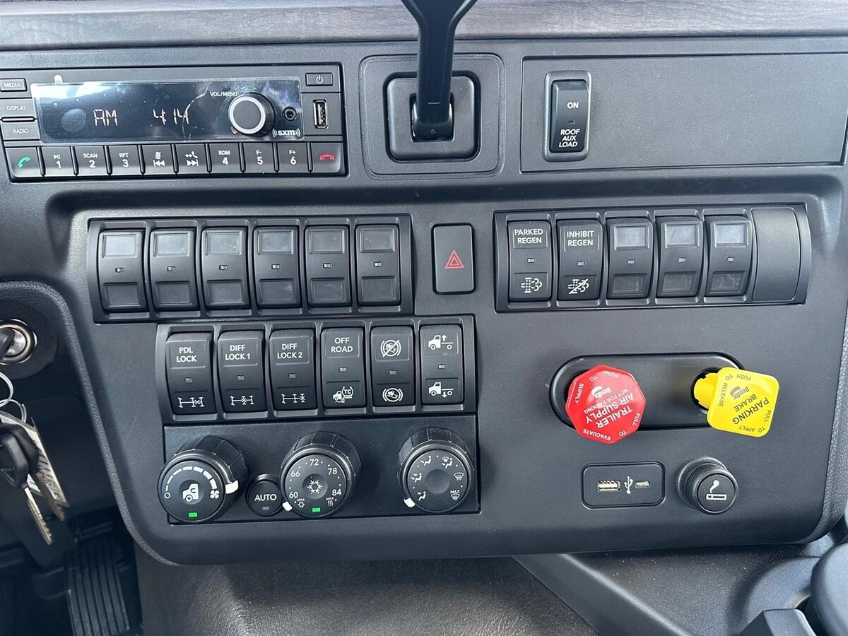 2025 International HV in Abbotsford, WI — photo 8