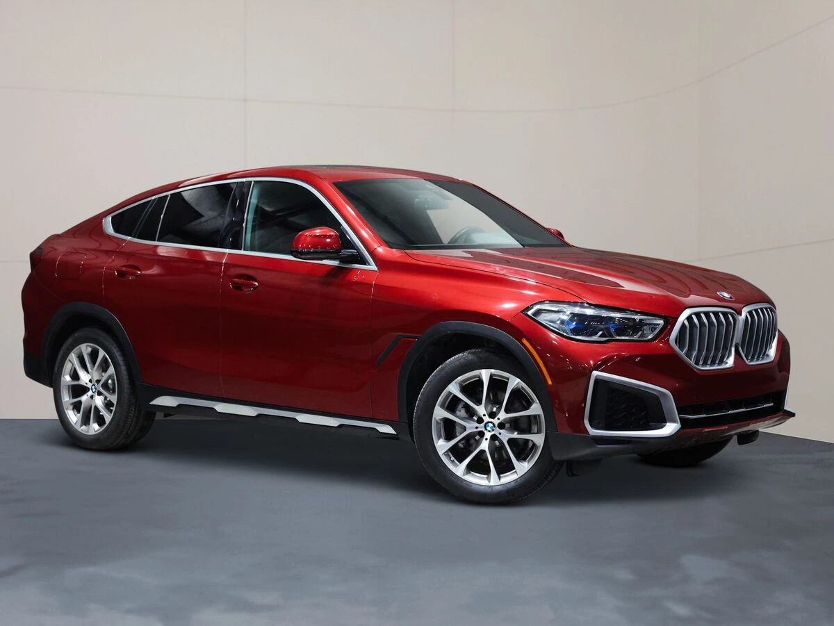 2022 BMW X6 40i