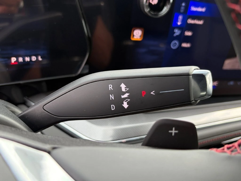 2026 Chevrolet Suburban RST - Photo 28