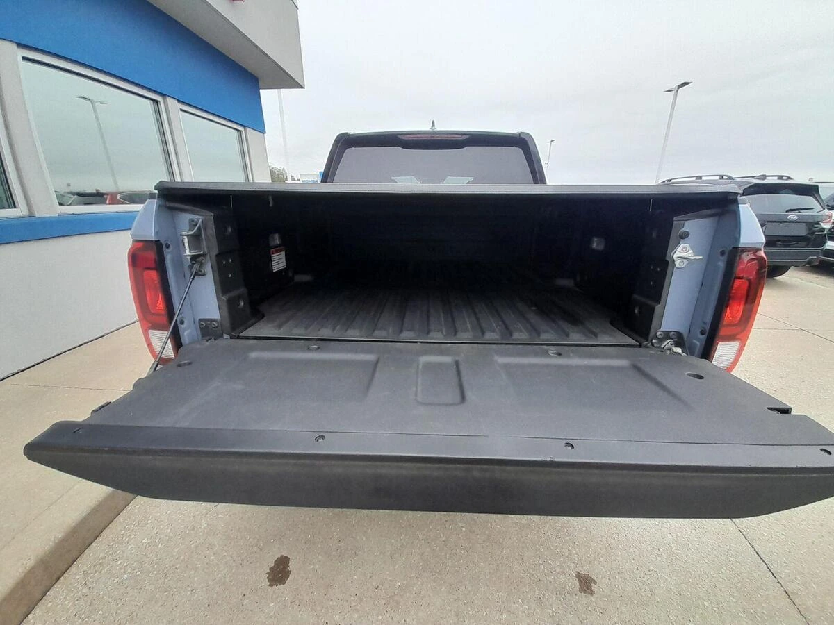 2023 Honda Ridgeline Sport - Photo 45