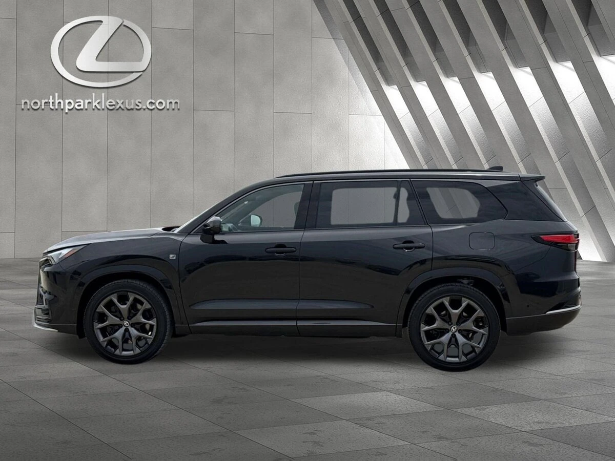 2026 Lexus TX 500h 500h F Sport Premium's photo