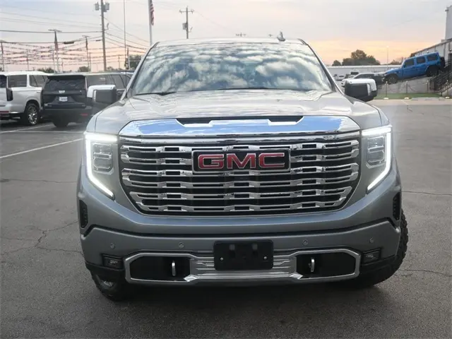 2023 Gmc Sierra 1500 Denali photo 2