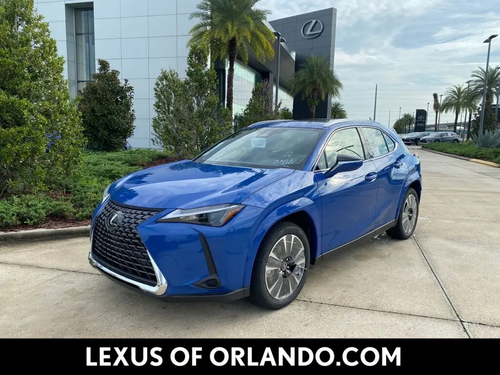 2025 Lexus UX Hybrid 300h's photo
