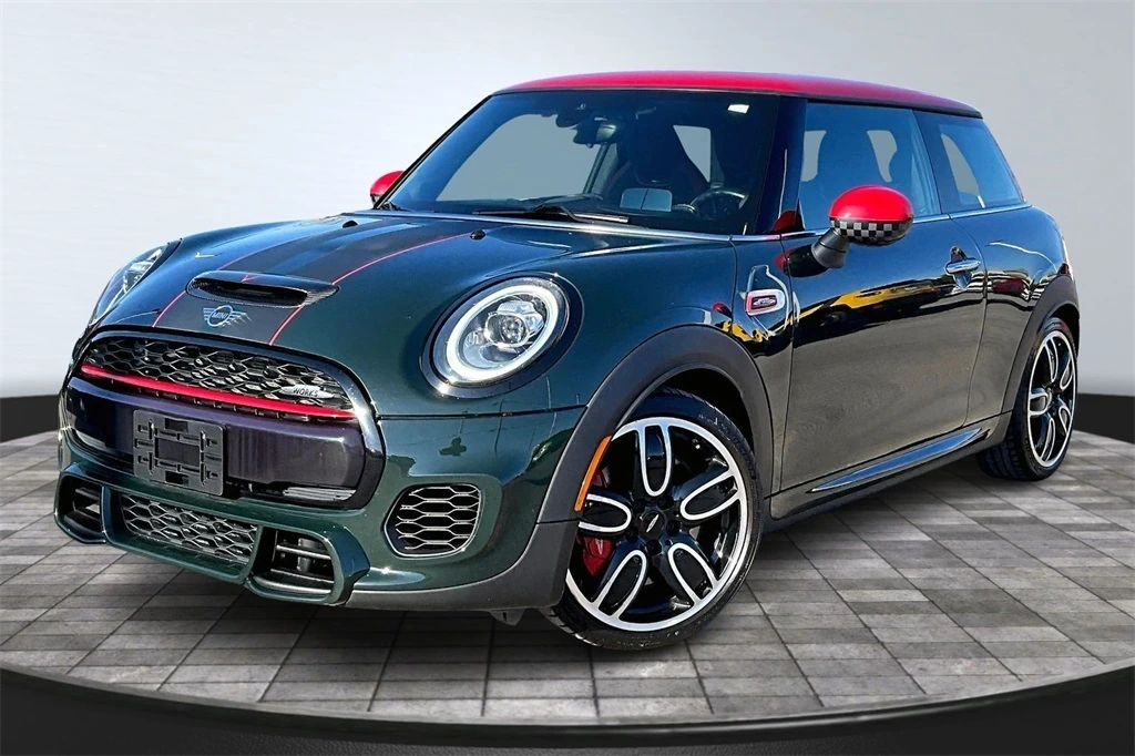 2019 MINI Hardtop 2 Door John Cooper Works's photo