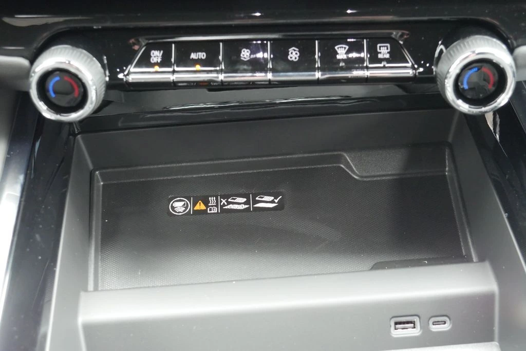2026 Chevrolet Tahoe LT - Photo 23