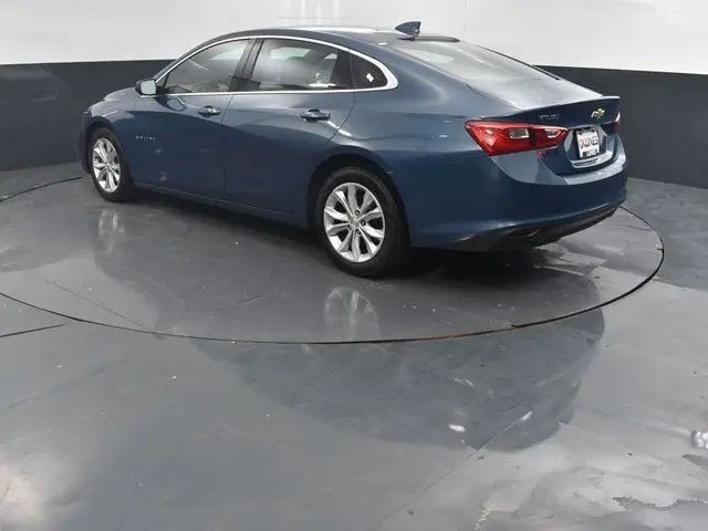 2024 Chevrolet Malibu 1LT photo 4