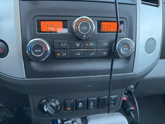 2019 Nissan Frontier SV photo 17