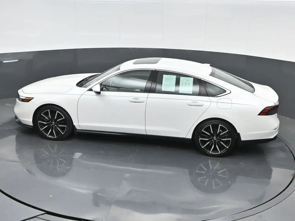 2023 Honda Accord Hybrid Touring photo 46