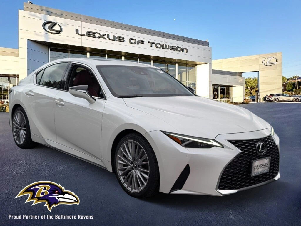 2024 Lexus IS