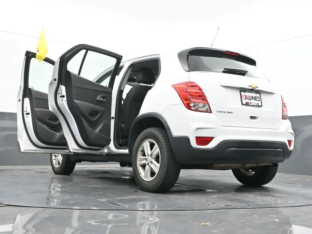 2018 Chevrolet Trax LS photo 57