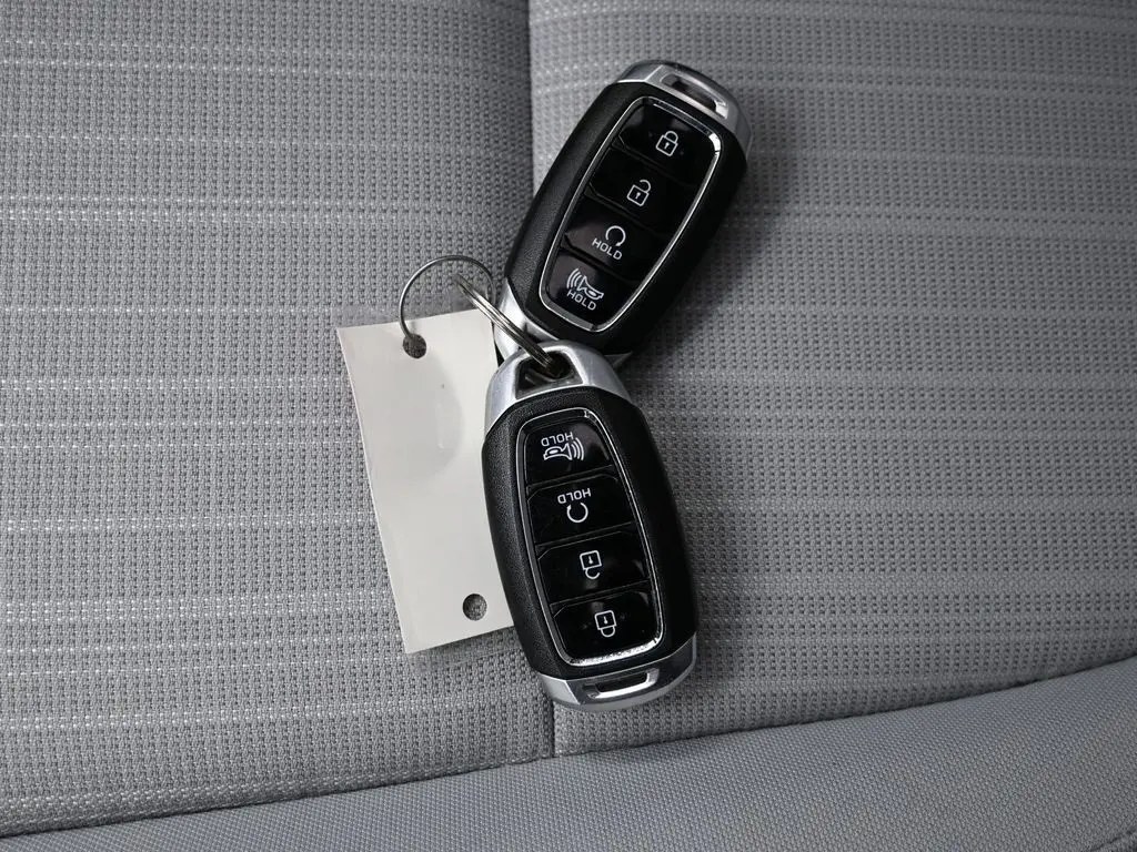 2022 Hyundai Kona SEL N Line photo 28