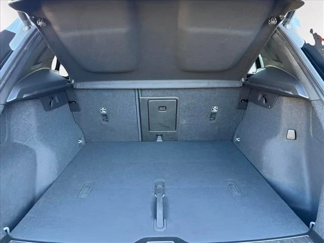 2023 Volvo - image 24