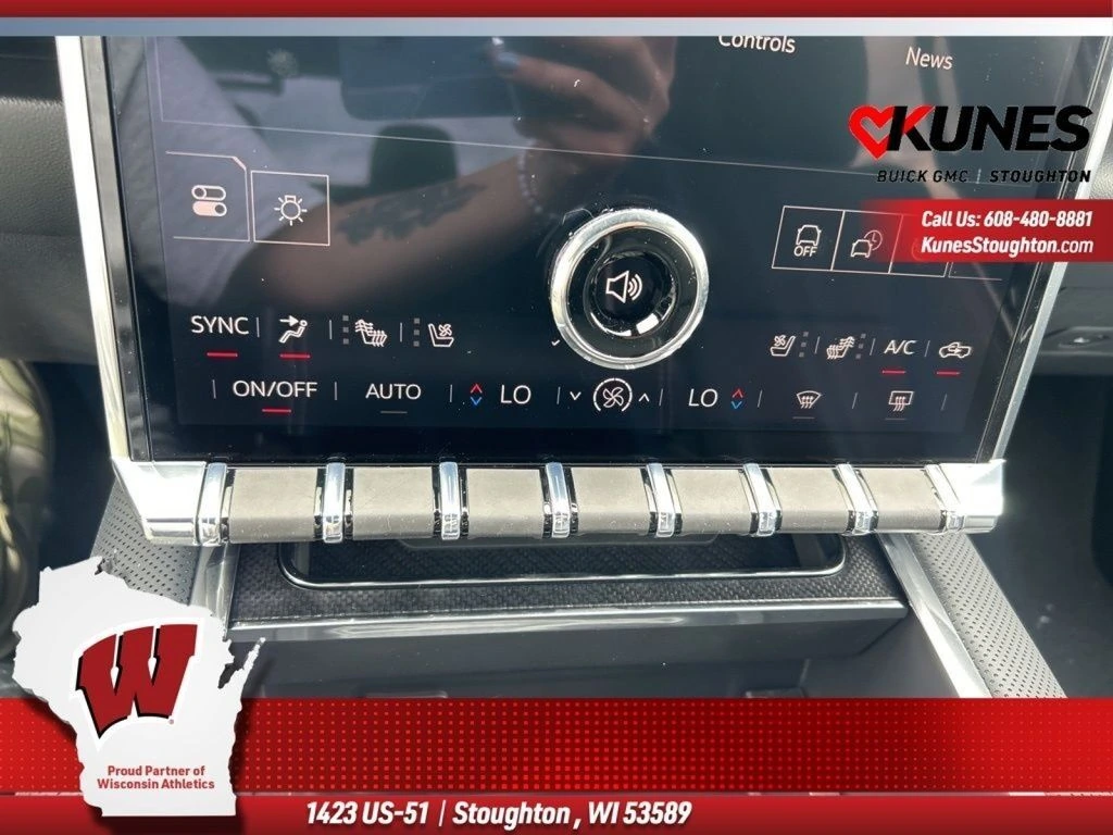 2026 GMC Sierra EV Elevation - Photo 42
