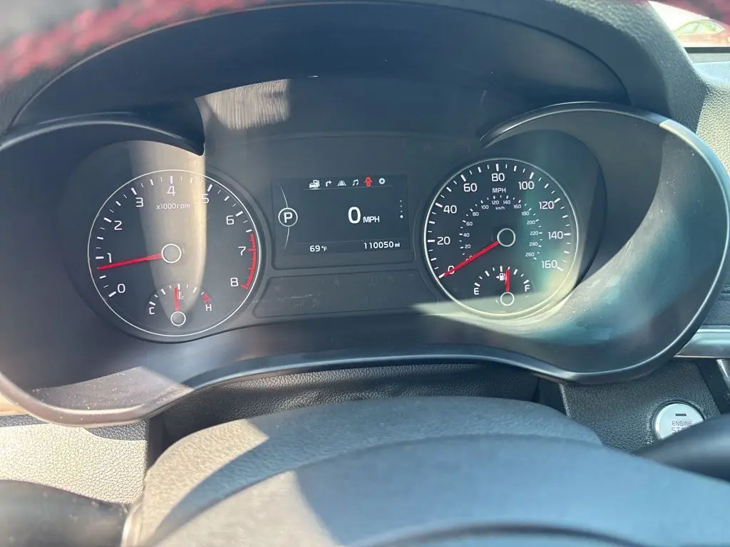 2017 Kia Optima SX Turbo photo 18