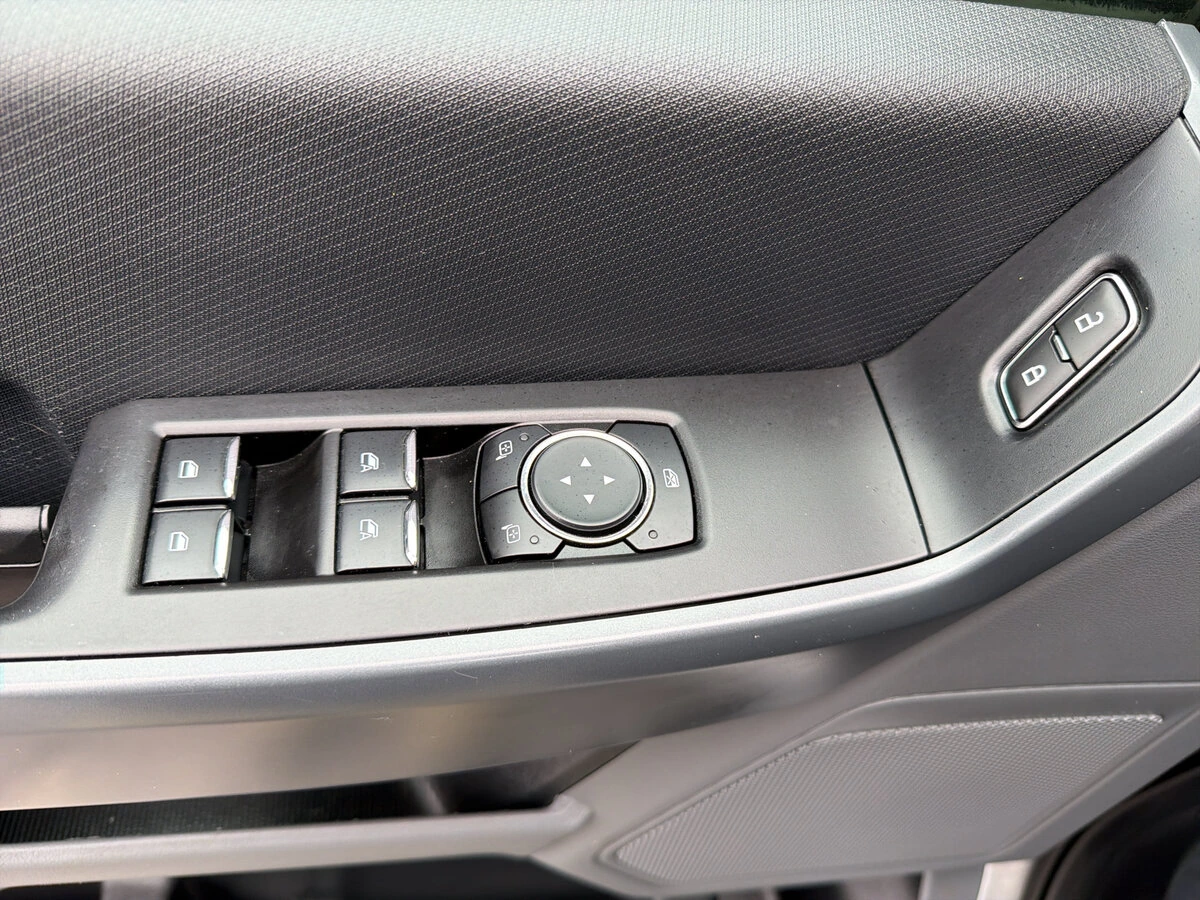 2023 Ford F-150 XLT - Photo 13