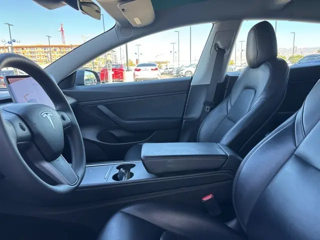 2021 Tesla Model 3 Performance photo 20