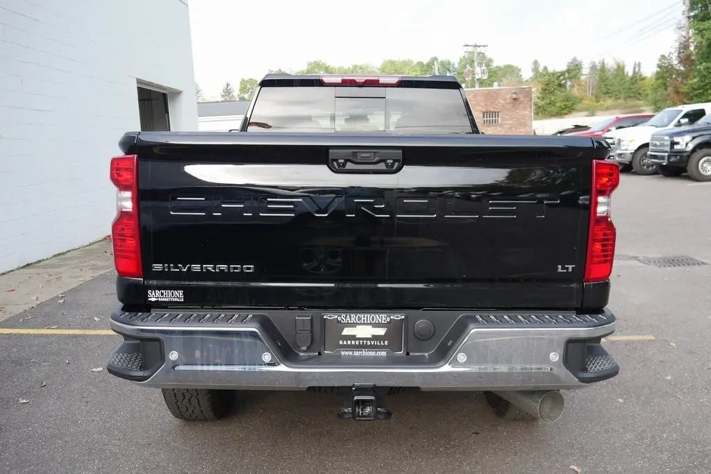2026 Chevrolet Silverado LT photo 6