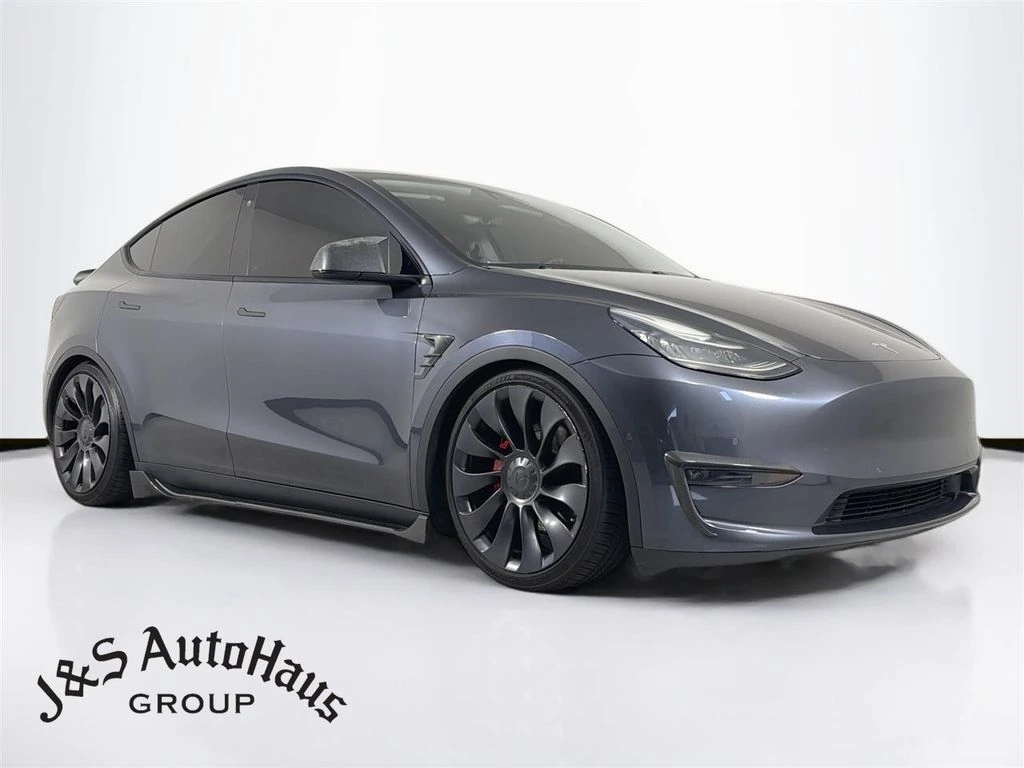 2021 Tesla Model Y Performance Dual Motor All-Wheel Drive's photo