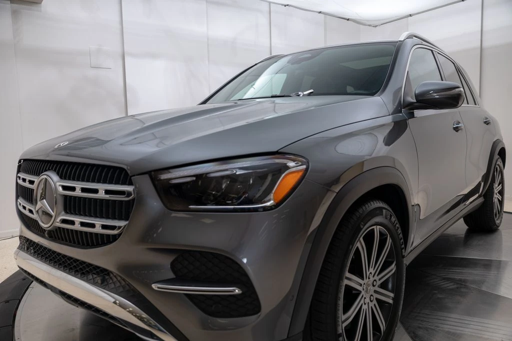 2025 Mercedes-Benz GLE GLE450 - Photo 9