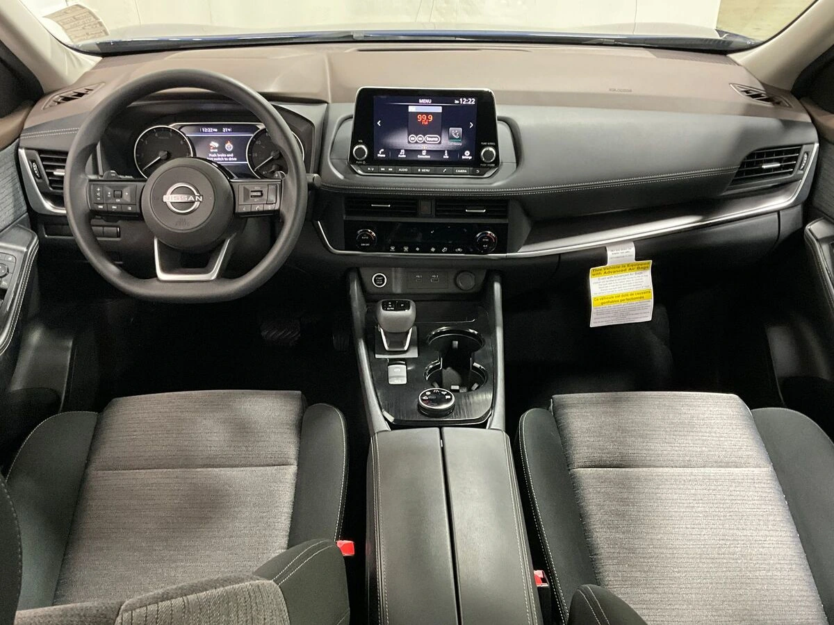 2023 Nissan Rogue SV - Photo 16