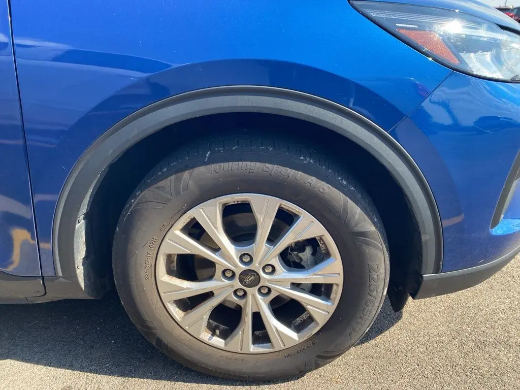 2023 Ford Escape Active photo 4