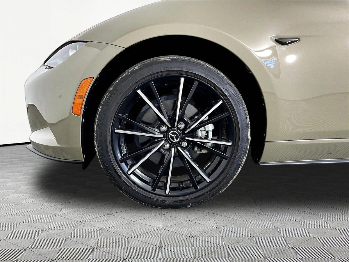 2024 Mazda MX-5 Miata RF Grand Touring - Photo 27