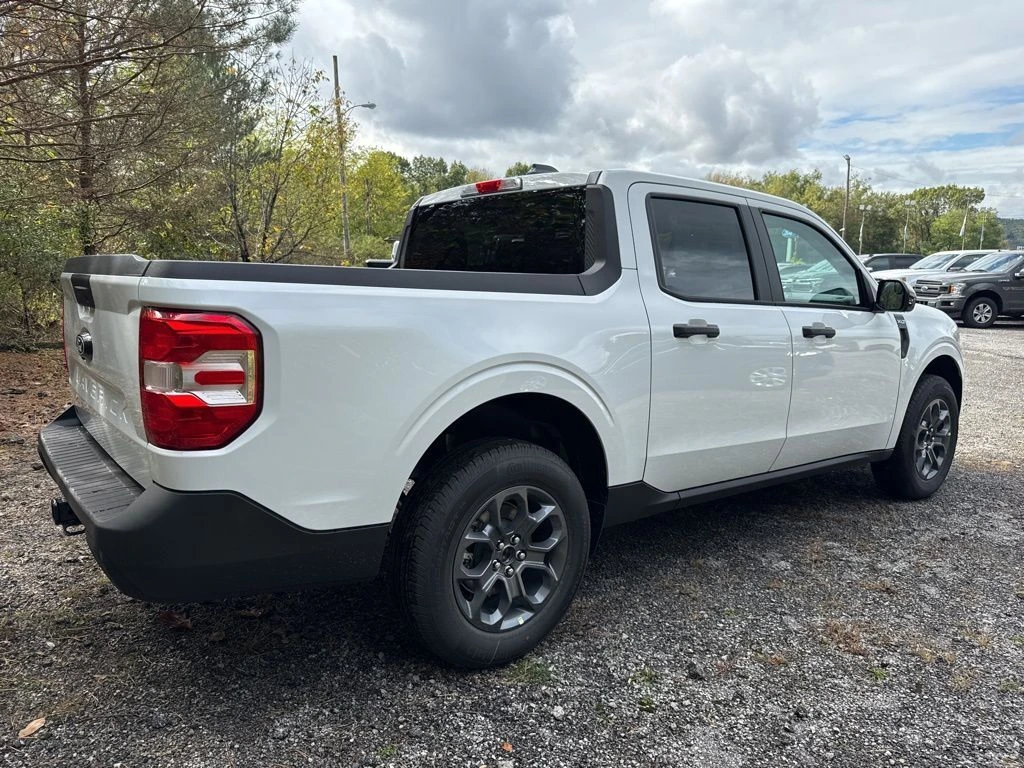 2025 Ford Maverick XLT - Photo 12