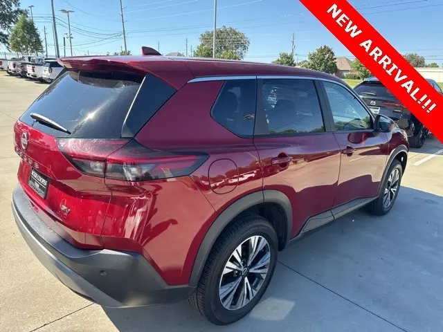 2023 Nissan Rogue SV photo 4