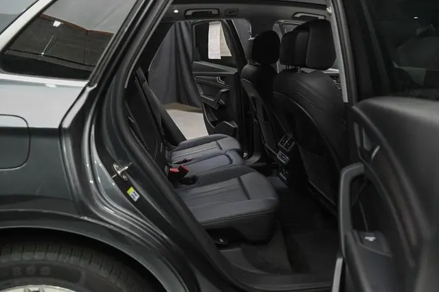 2022 Audi Q5 55 Premium S line photo 17