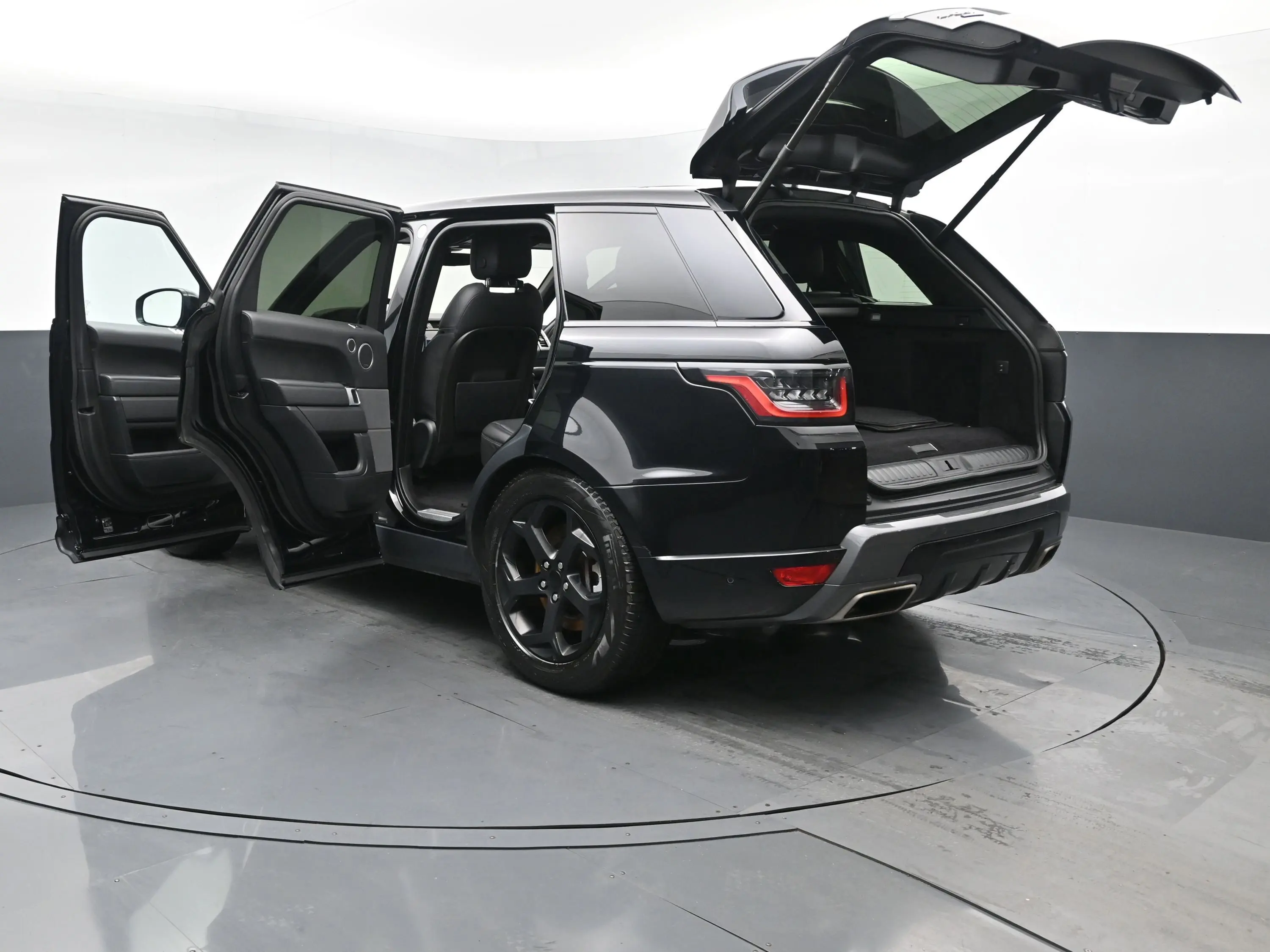 2020 Land Rover Range Rover Sport HSE photo 31