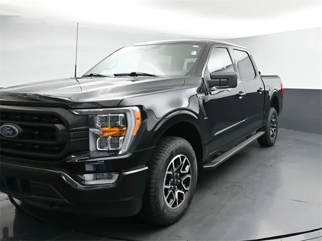 2022 Ford F-150 XLT photo 4
