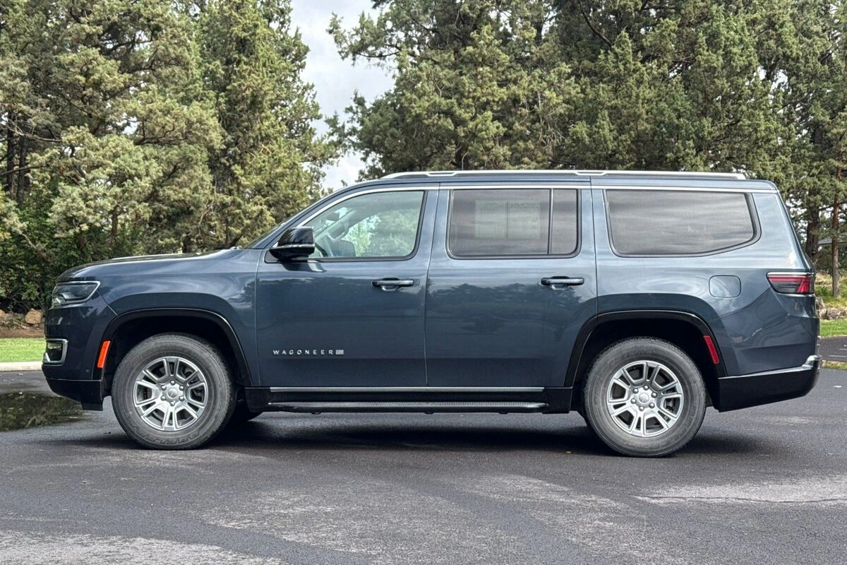 2023 Jeep Wagoneer Series I - Photo 7