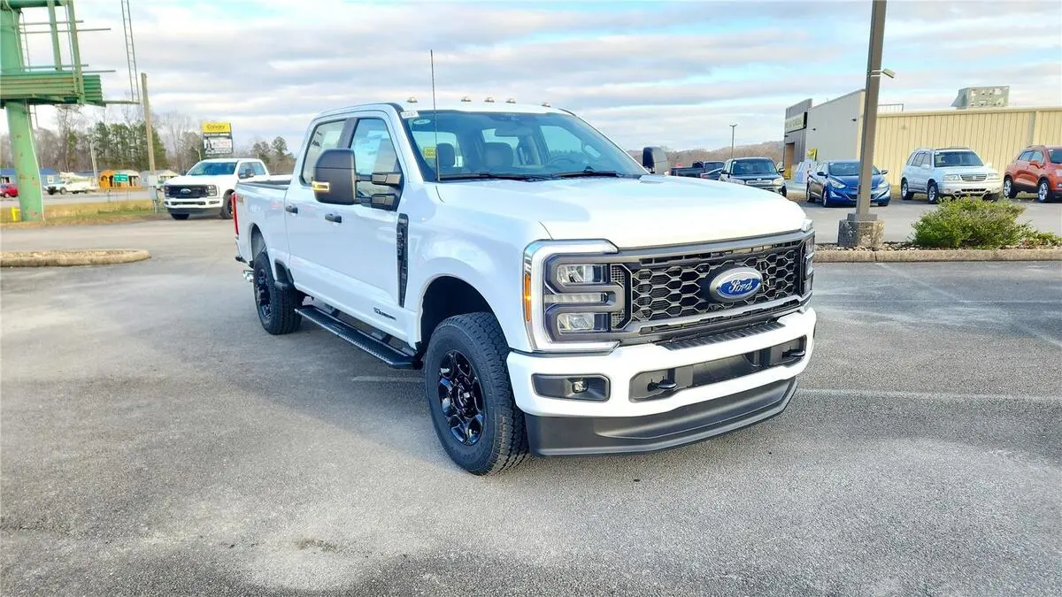 2026 Ford F-250 Super Duty XL's photo