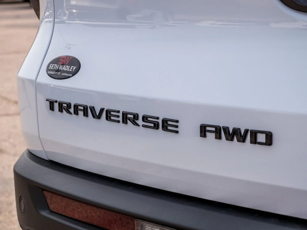 2026 Chevrolet Traverse Z71 - Photo 12