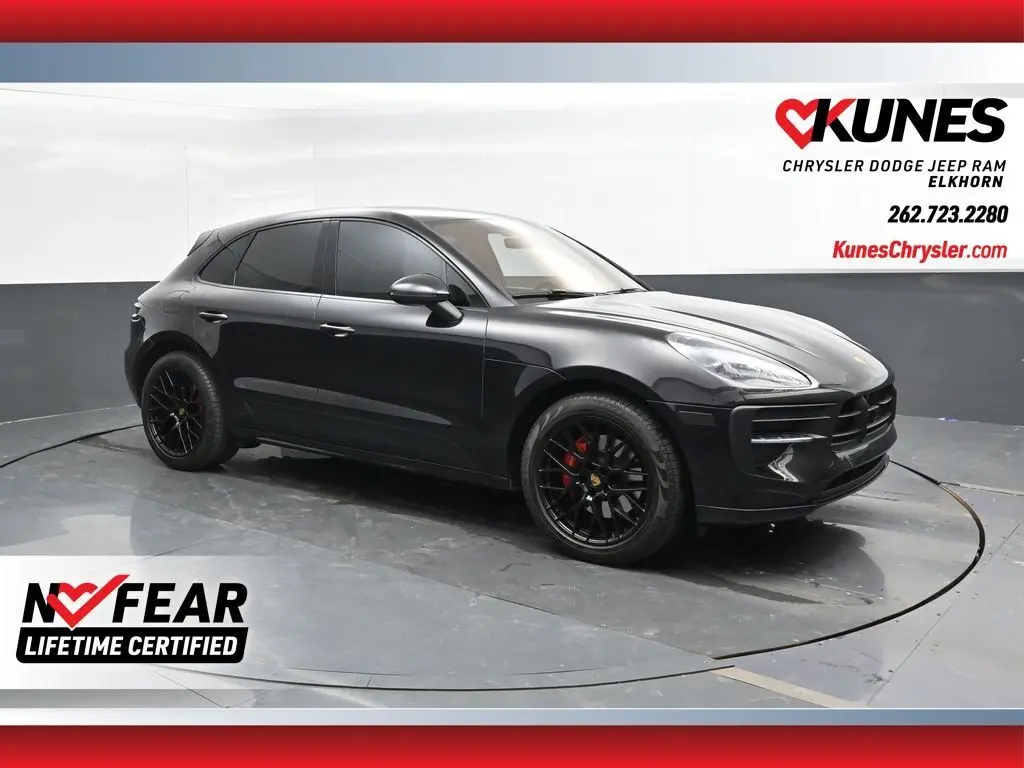 2021 Porsche Macan GTS's photo