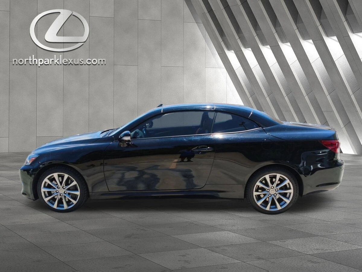 2015 Lexus IS 350 350C's photo