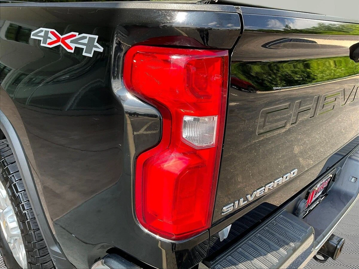 2021 Chevrolet Silverado 2500HD LTZ - Photo 23