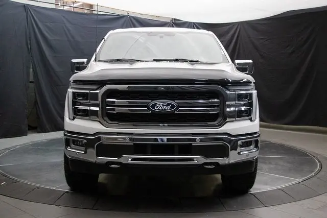 2024 Ford F-150 Lariat photo 4