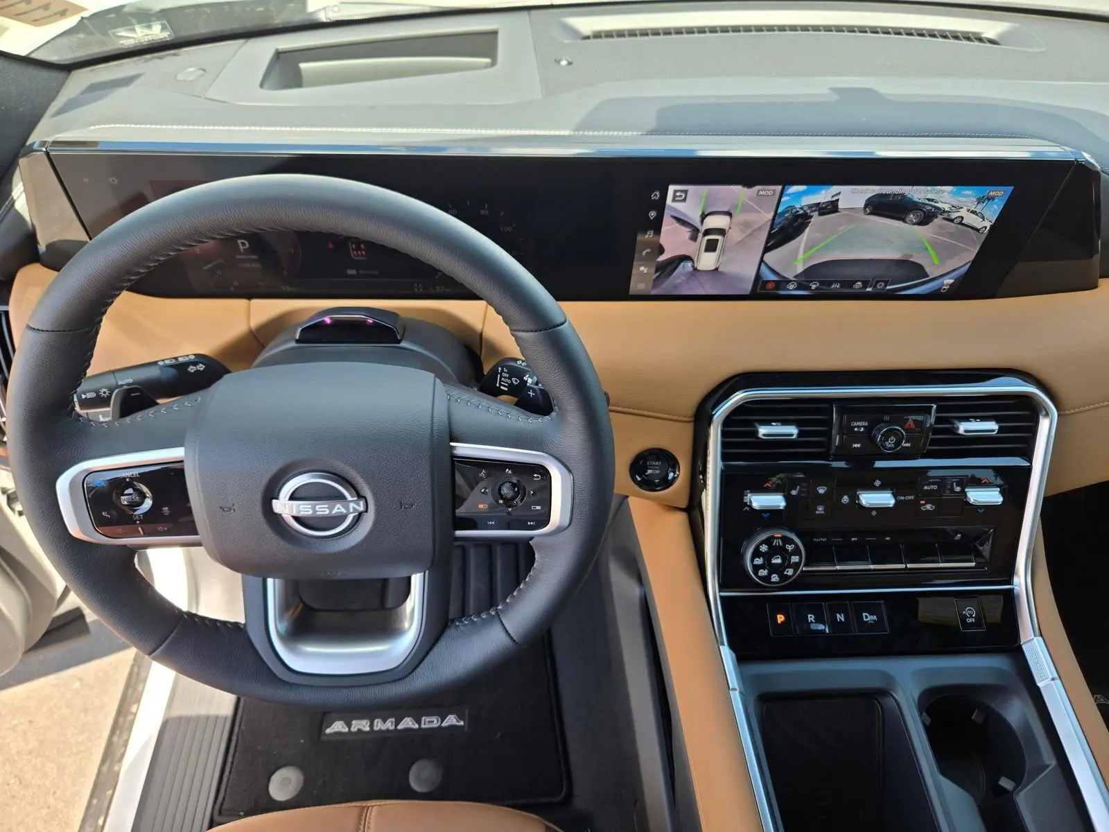 2025 Nissan Armada SL photo 11