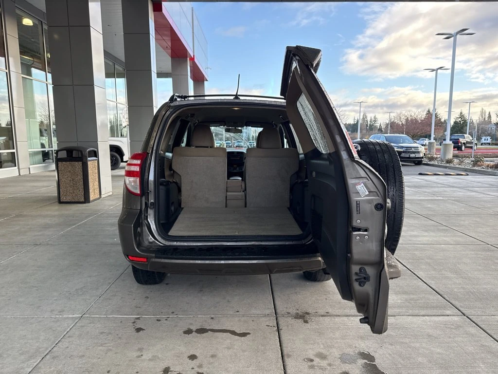 2012 Toyota RAV4 Base - Photo 7