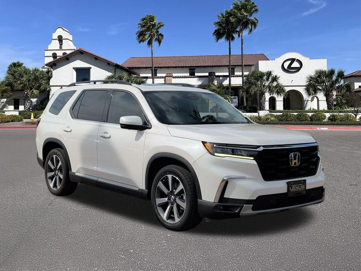 2025 Honda Pilot Elite AWD's photo