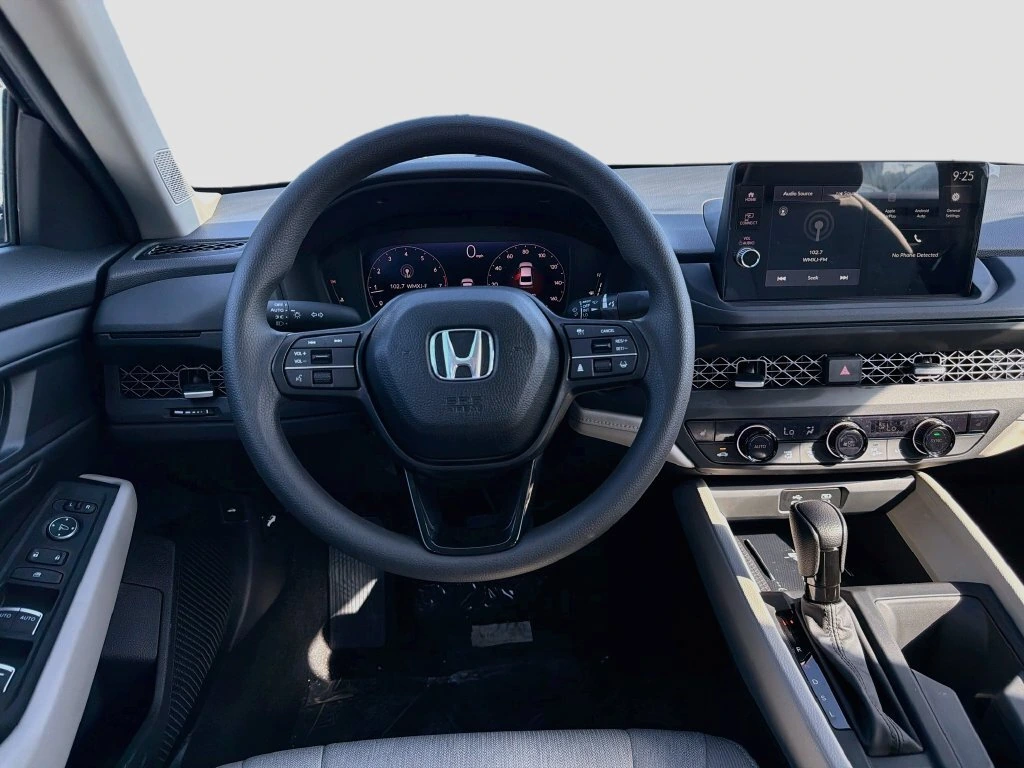 2026 Honda Accord SE - Photo 17